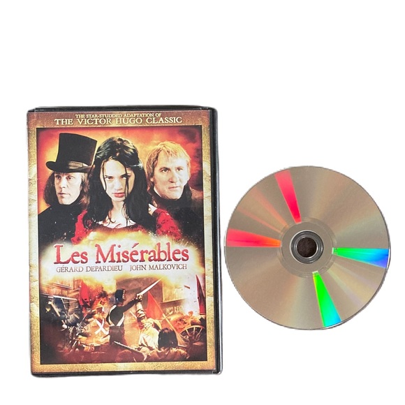 Les Miserables DVD - Picture 9 of 13